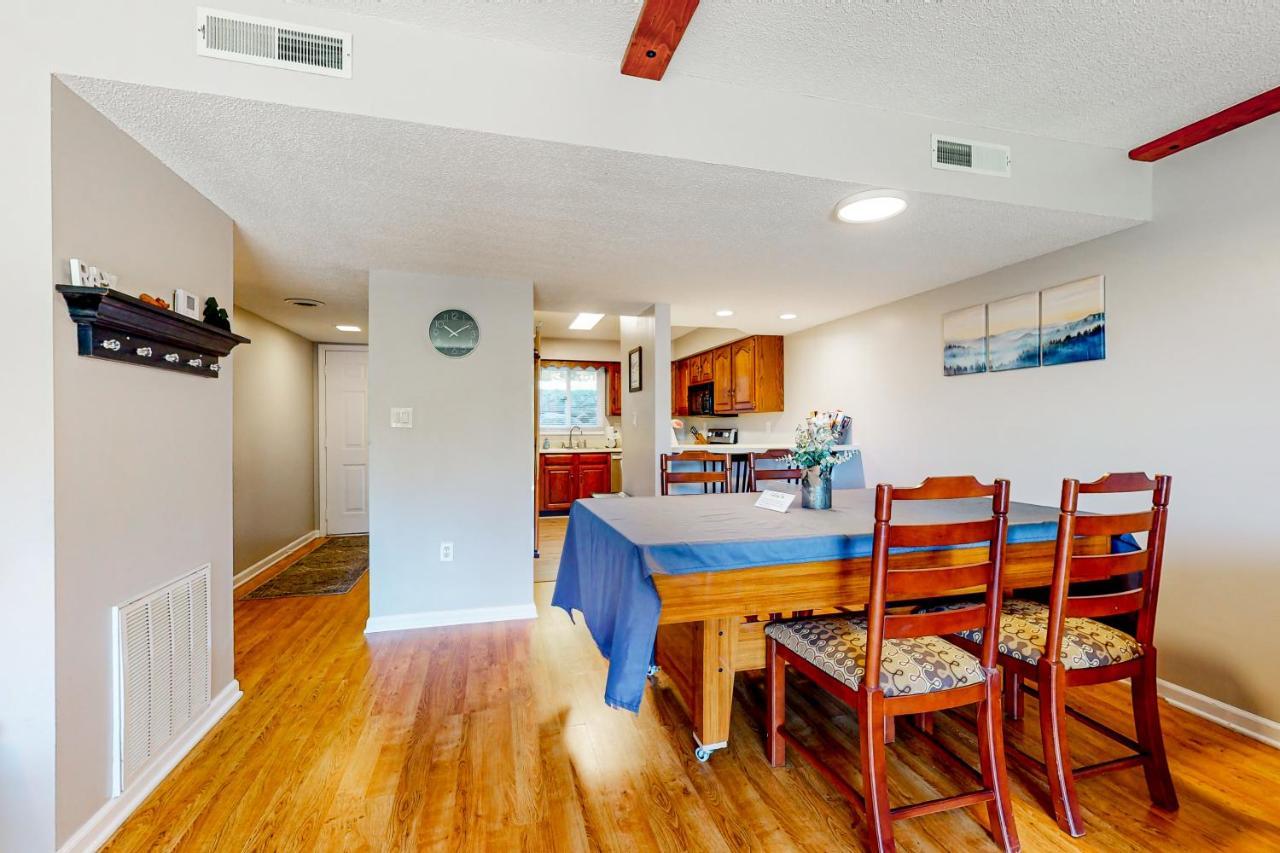 Appartamento Alpine Abode Pigeon Forge Esterno foto